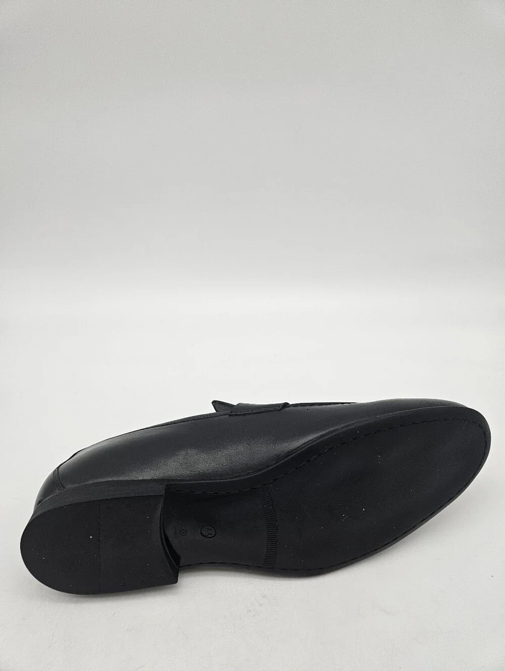 VELLAPAIS Men Galano Penny Loafer Black Sz 11